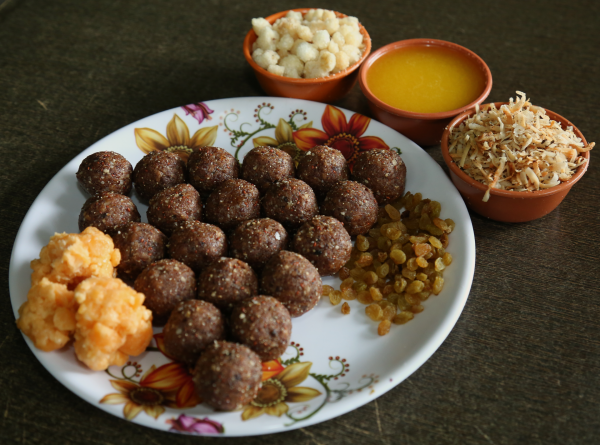 Panchakhadya Ladoo